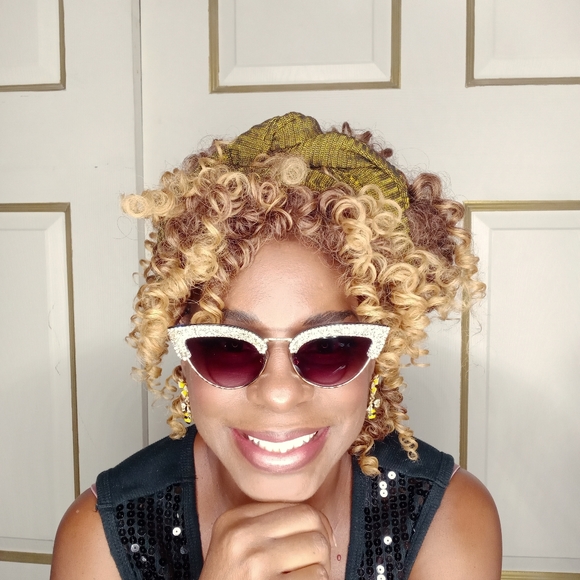 Silver Rhinestone Cat Eye Shades - Picture 3 of 7